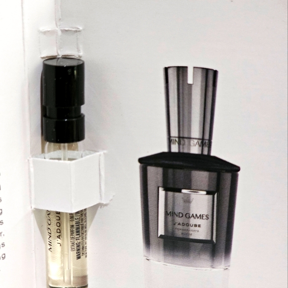 MIND GAMES J'ADOUBE POMEGRANATE SUEDE - Picture 3 of 3